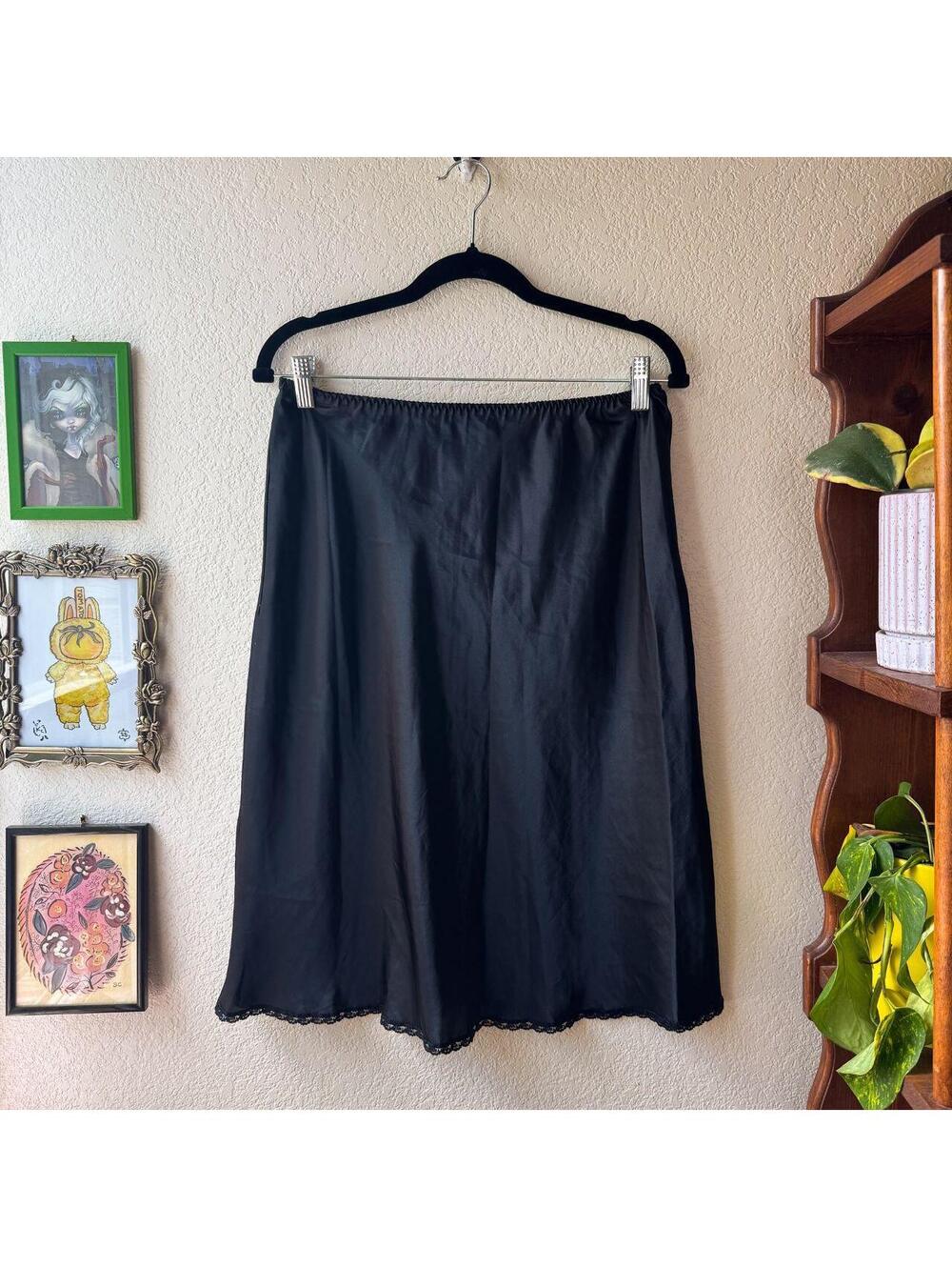 Vintage Y2K Whimsygoth Grunge Goth Midi Lace Slip Skirt - Picture 1 of 6